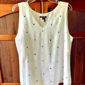 Nic + Zoe Sleeveless V Neck Summer Top
